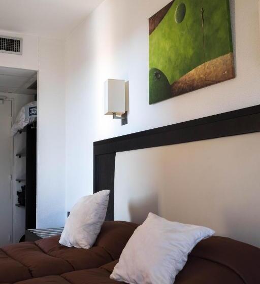 חדר סטנדרט, Le Collier