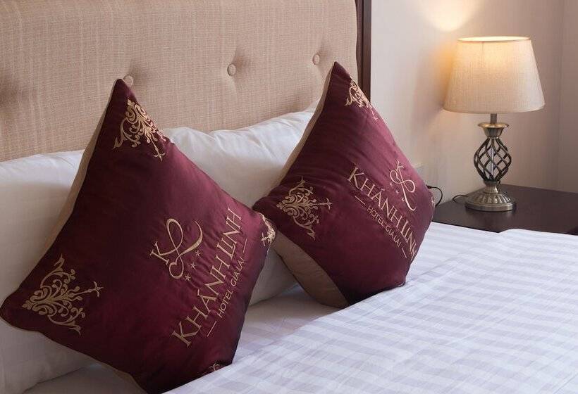 اتاق سوپریور, Khanh Linh