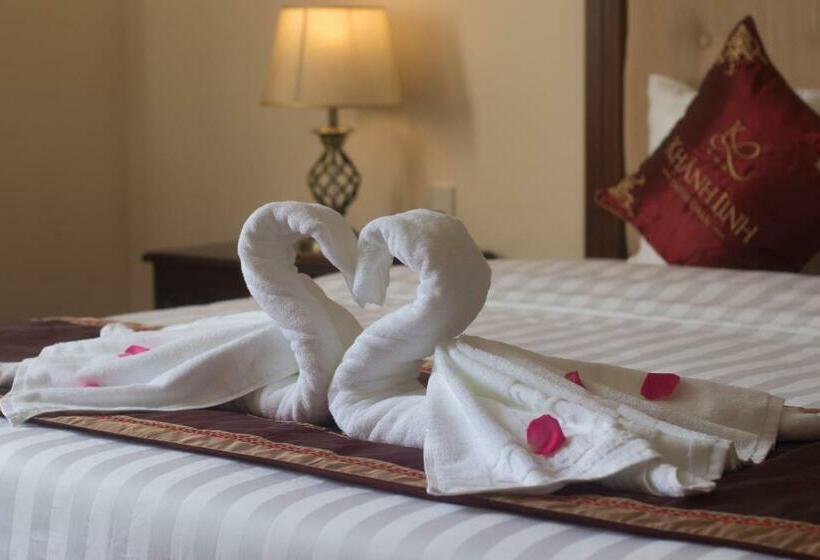 اتاق لوکس یک تخته, Khanh Linh