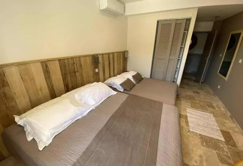 スタンダード4人部屋, L Arche De Porquerolles