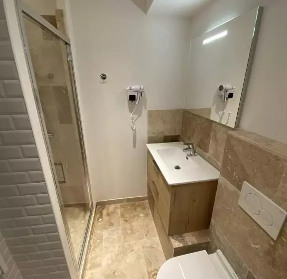 スタンダード4人部屋, L Arche De Porquerolles