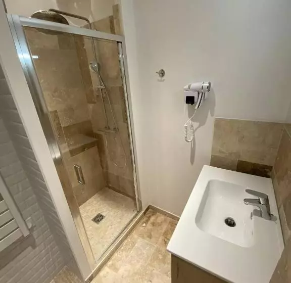 スタンダード4人部屋, L Arche De Porquerolles