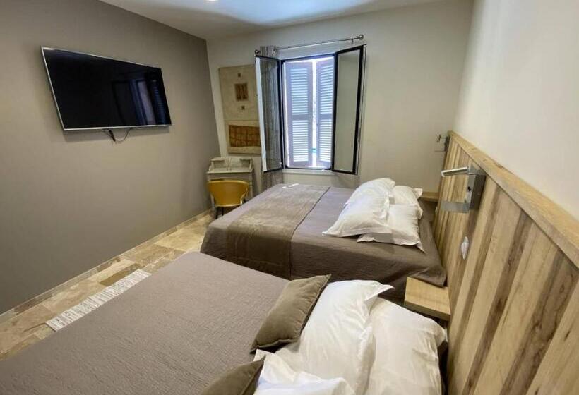 Четырехместный Номер Стандарт, L Arche De Porquerolles