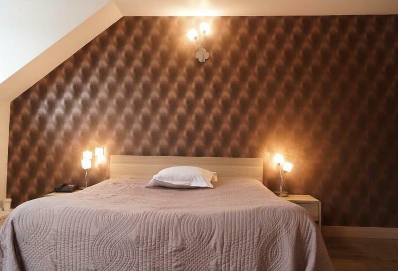 スタンダードルーム, Restaurant Les Arcades