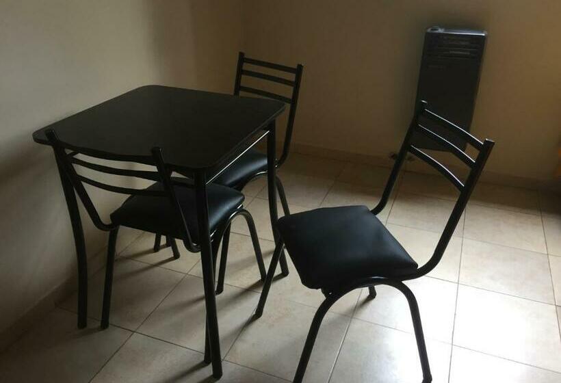 基本三人间, Suipacha