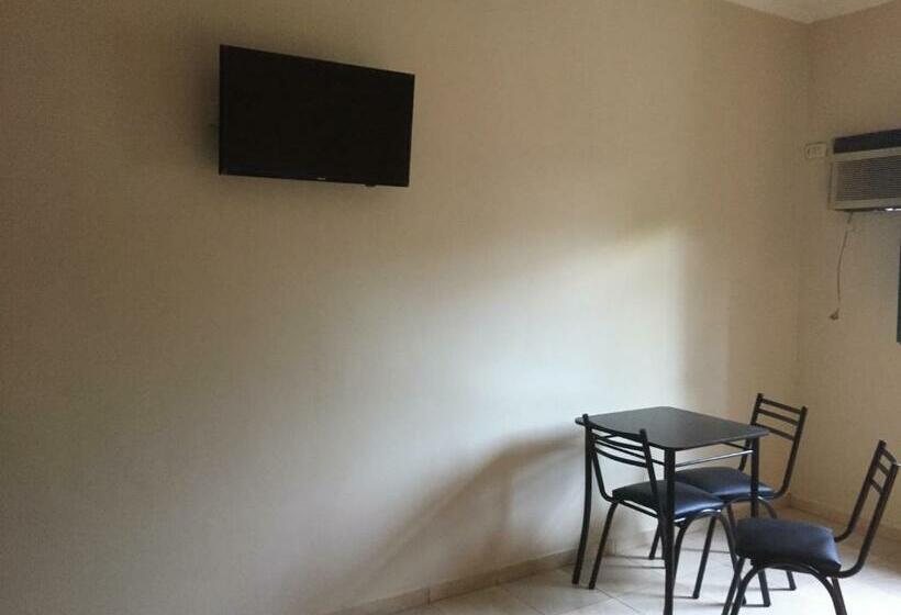 四人标准间, Suipacha