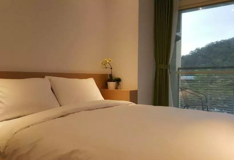 اتاق استاندارد, Ze Hu B&b