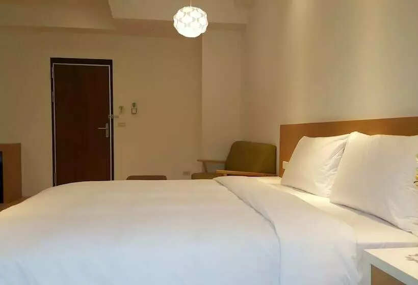 اتاق لوکس, Ze Hu B&b