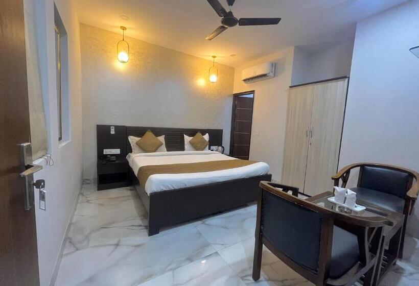 Номер Deluxe, Casa