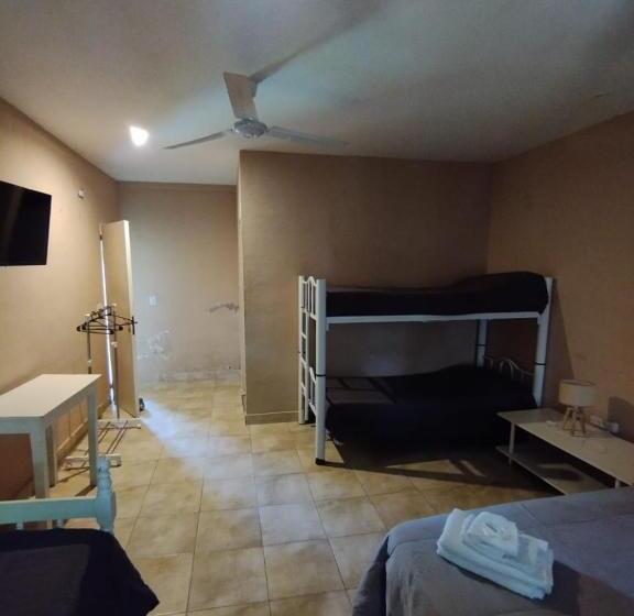 经典家庭房间, La Morada Hostal