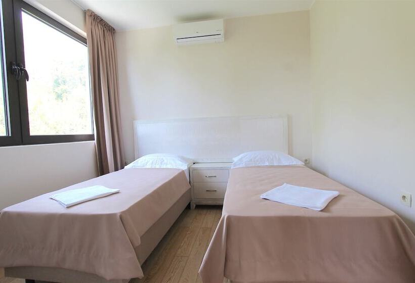 2-Bedroom Classic Apartment, Apartments Aqua