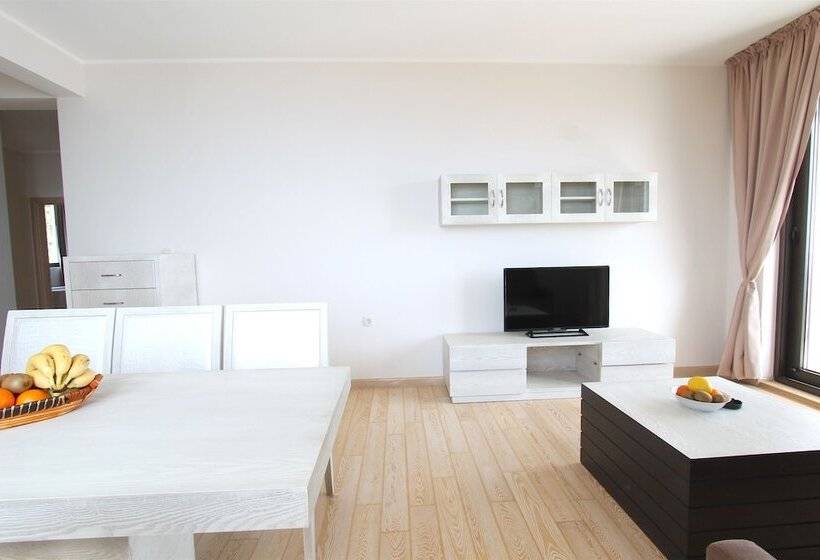 2-Bedroom Classic Apartment, Apartments Aqua