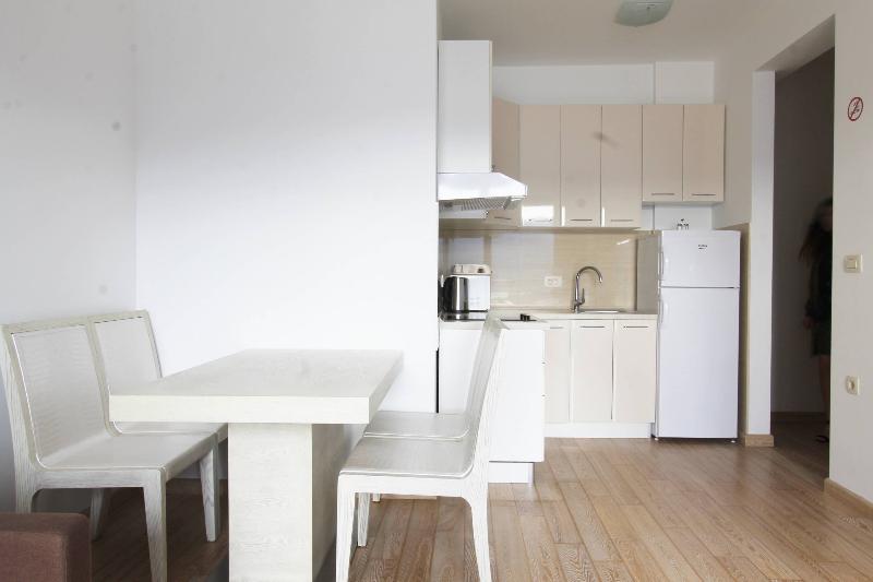 آپارتمان 1 خوابه با بالکن و چشمانداز دریا, Apartments Aqua