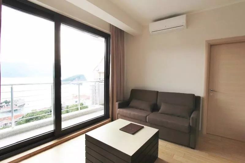 آپارتمان 2 خوابه با چشم‌انداز دریا, Apartments Aqua