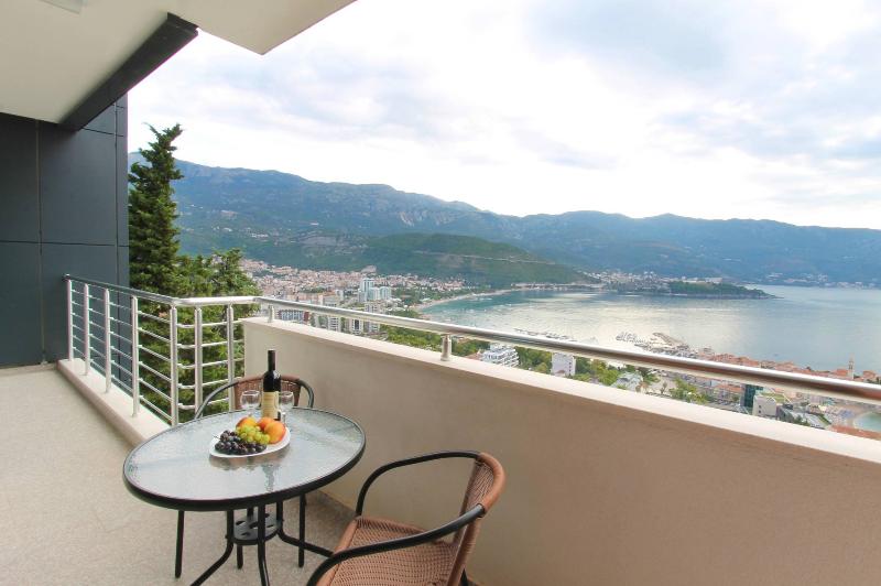 آپارتمان 2 خوابه با چشمانداز دریا, Apartments Aqua