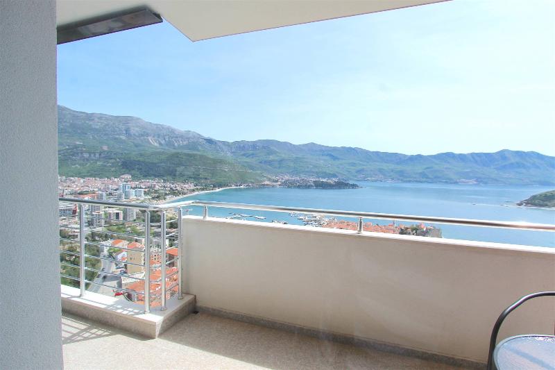 2 Bedroom Apartment Sea View, Apartments Aqua