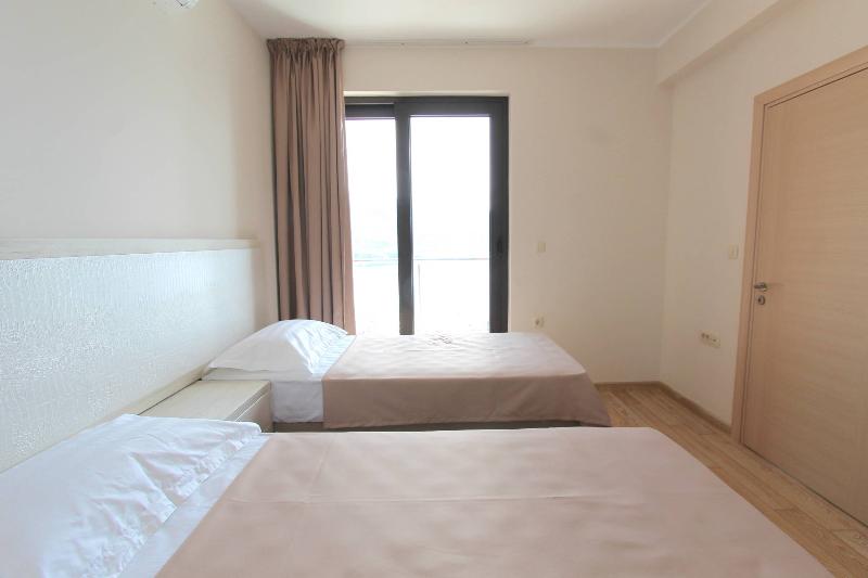 آپارتمان 2 خوابه با چشمانداز دریا, Apartments Aqua