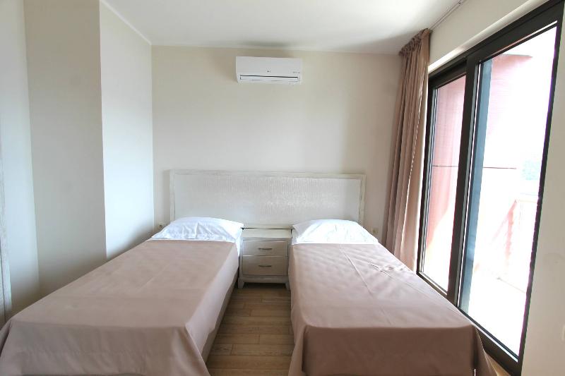 آپارتمان 2 خوابه با چشمانداز دریا, Apartments Aqua