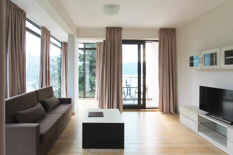 2 Bedroom Apartment Sea View, Apartments Aqua