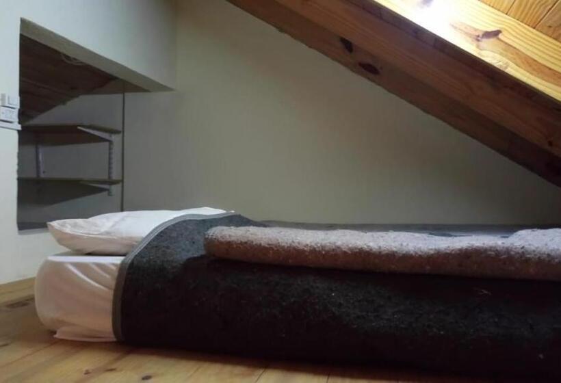 1 Bedroom Apartment Lake View, Hostel Aves Del Lago