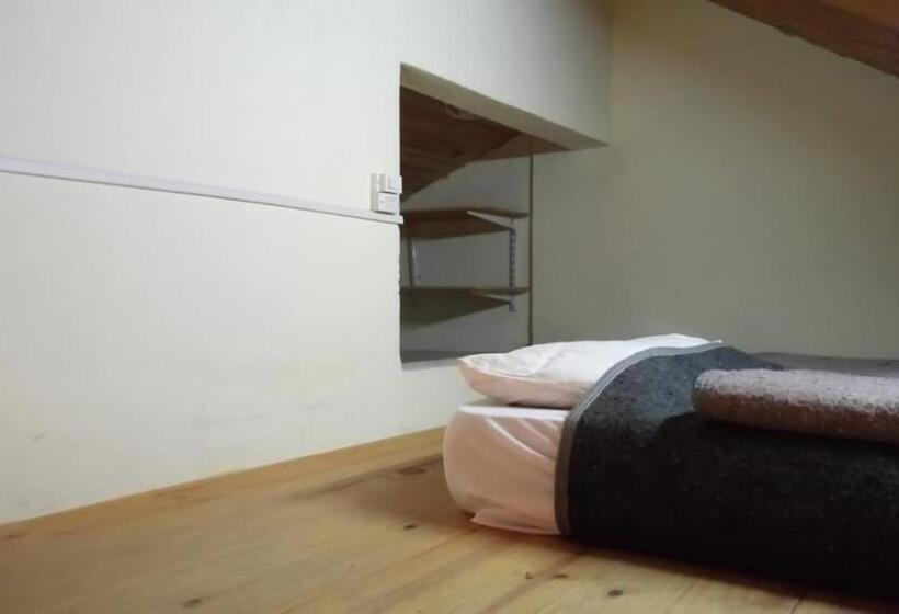 1 Bedroom Apartment Lake View, Hostel Aves Del Lago