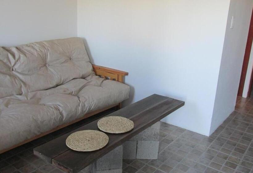 庭の見える1ベッドルームアパートメント, Hostel Aves Del Lago