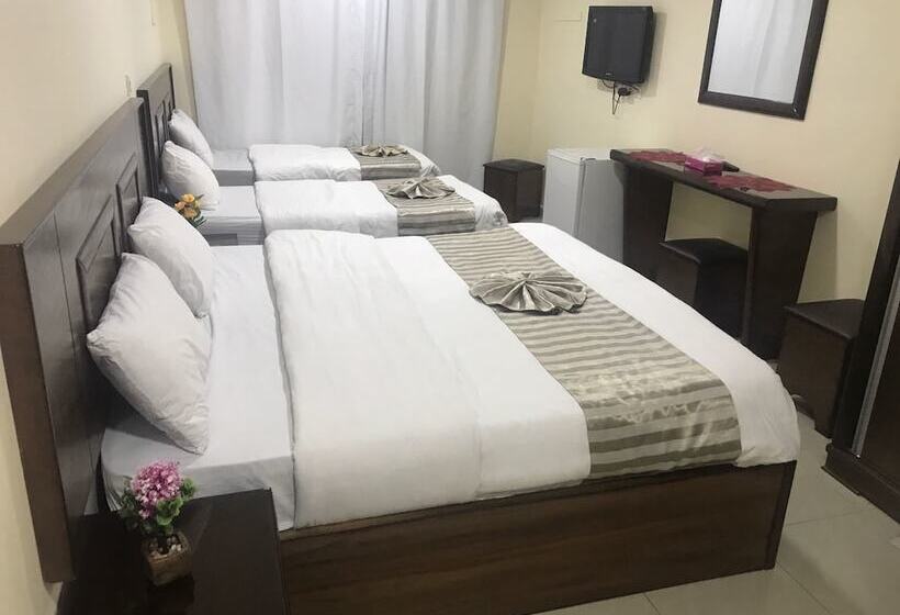 اتاق لوکس چهار تخته, Ahla Tlah Seaview