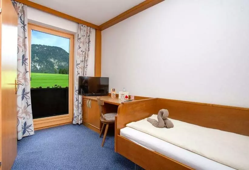 バルコニー付きシングルスタンダードルーム, Berghof Mitterberg
