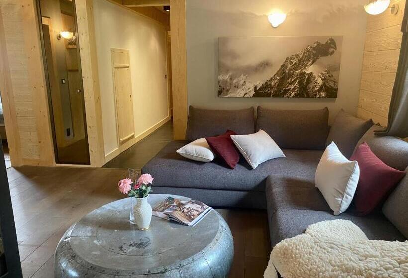 סוויטה עם טרסה, Chalet Hôtel Inarpa