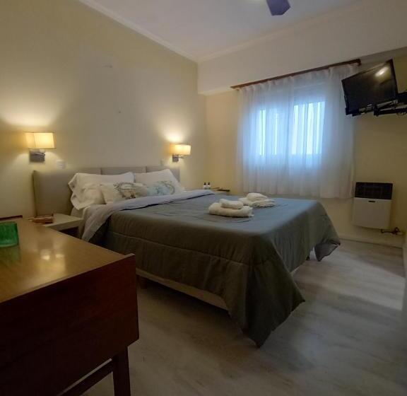 غرفة قياسية, Edith