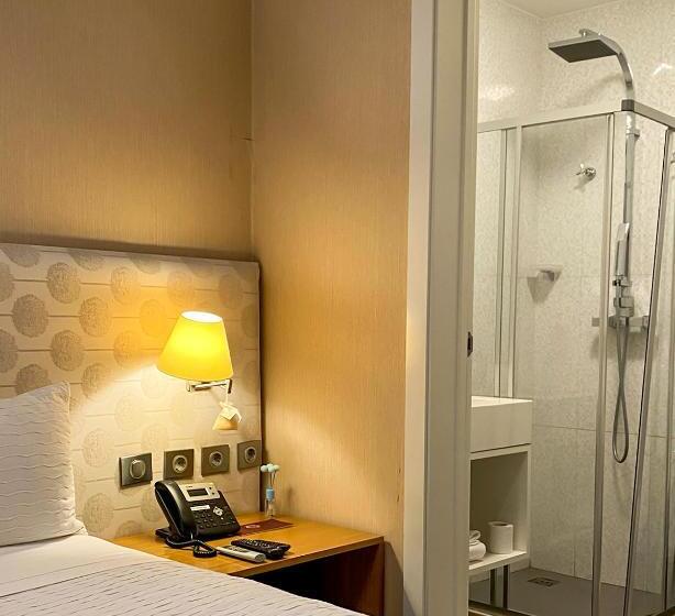 اتاق استاندارد, Faias Residence