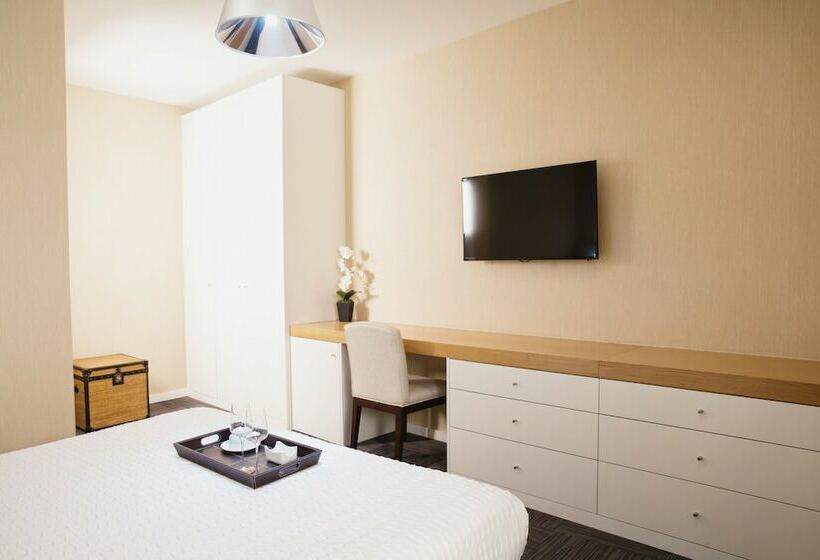 اتاق استاندارد, Faias Residence