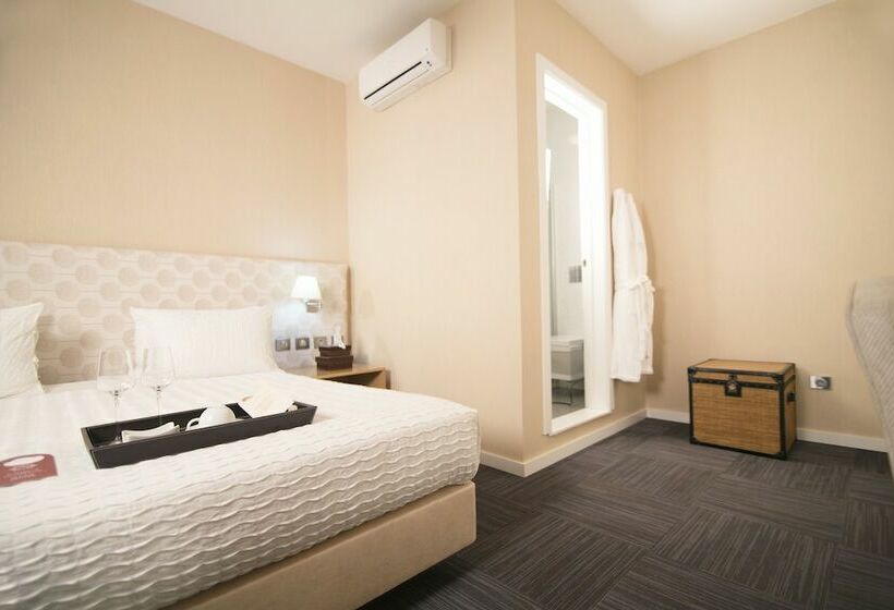 اتاق استاندارد, Faias Residence