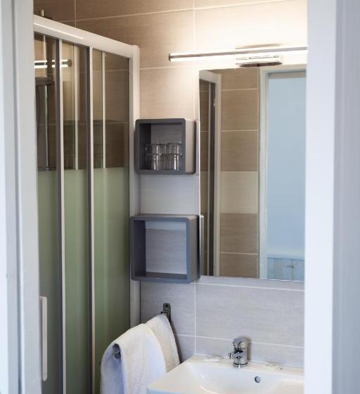 带海景标准四人间, La Casa