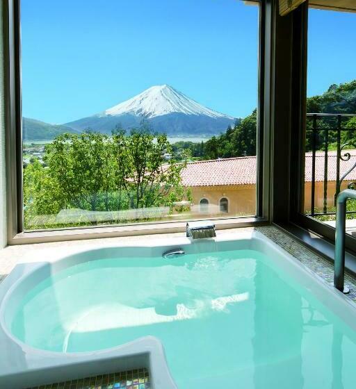 غرفة قياسية رباعية, La Vista Fuji Kawaguchiko