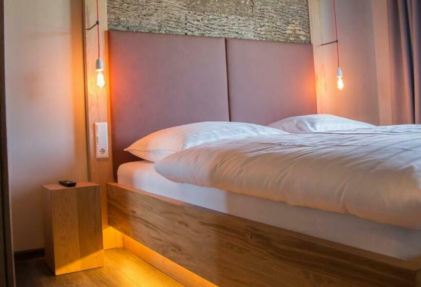 Номер Стандарт, Landgasthof Pappelkrug