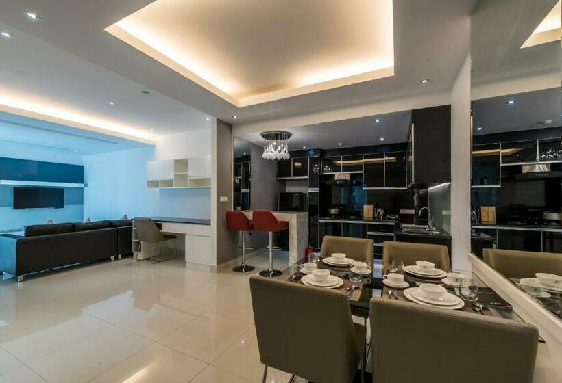 סוויטת 2 חדרי שינה, Naki Suites @ Silvertown