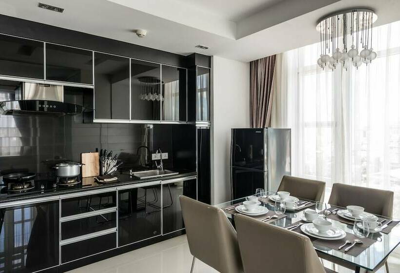 סטודיו דלוקס, Naki Suites @ Silvertown