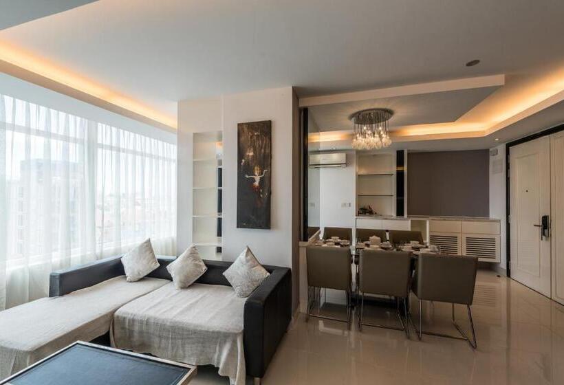 דירת שלושה חדרים, Naki Suites @ Silvertown