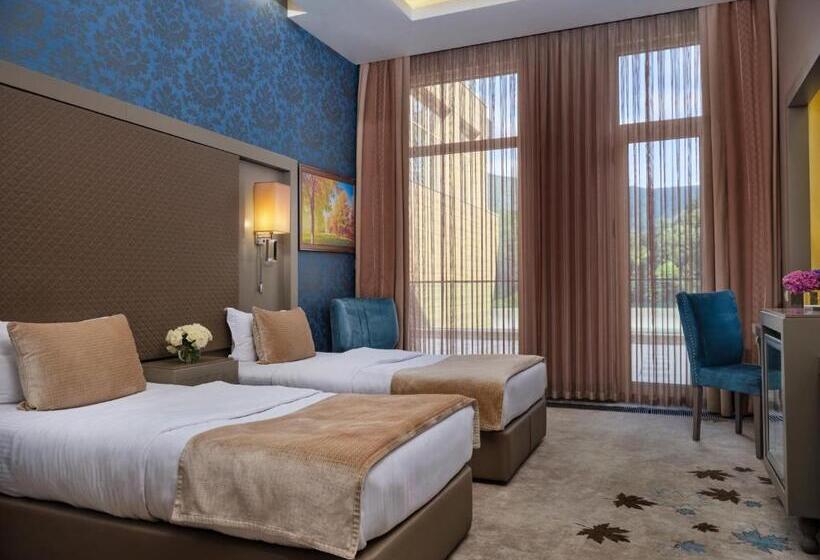 سوئیت رویال, Qafqaz Tufandag Mountain Resort