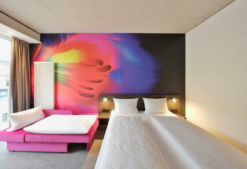 Номер Стандарт, Qubixx Stadtmitte