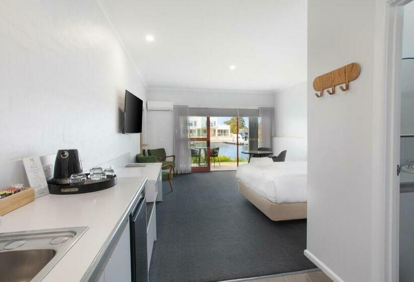 スタンダードルーム, Mariners Cove At Paynesville