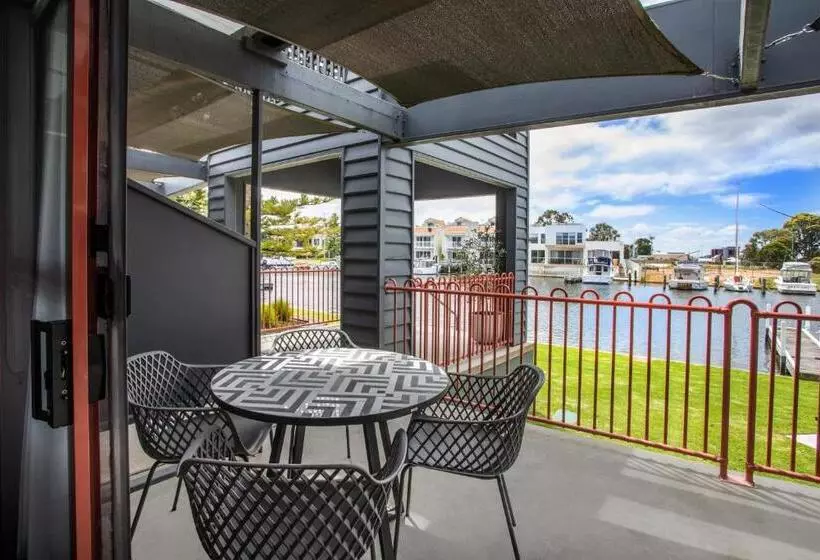 身障者適用スタンダードルーム, Mariners Cove At Paynesville