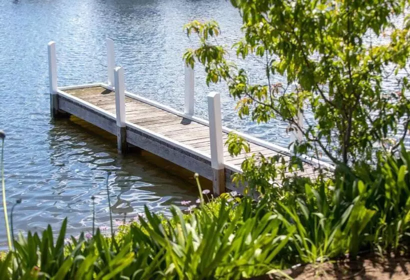 バスタブ付きスタンダードルーム, Mariners Cove At Paynesville