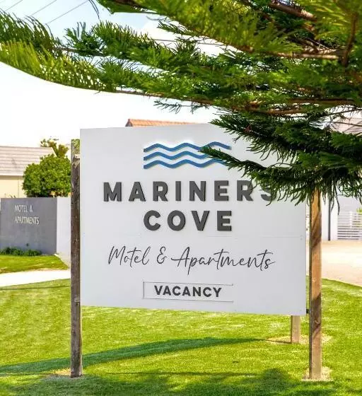 1 Bedroom Apartment Lake View, Mariners Cove At Paynesville