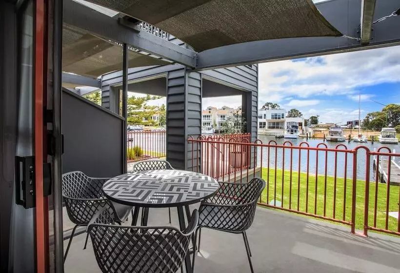 身障者適用スタンダードルーム, Mariners Cove At Paynesville