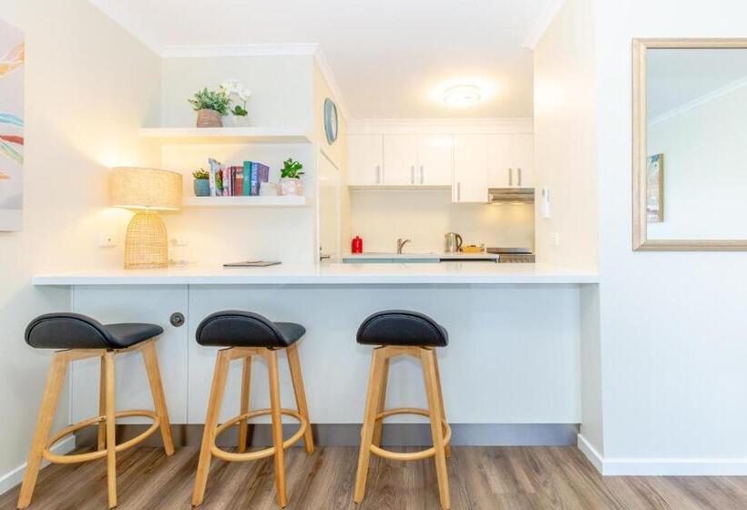 1 Bedroom Apartment Lake View, Mariners Cove At Paynesville