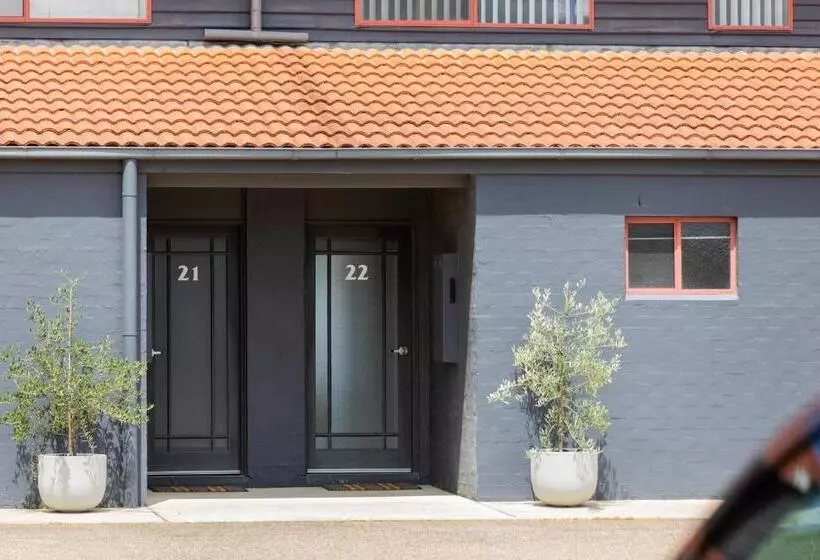 バルコニー付き１ベッドルームアパートメント, Mariners Cove At Paynesville