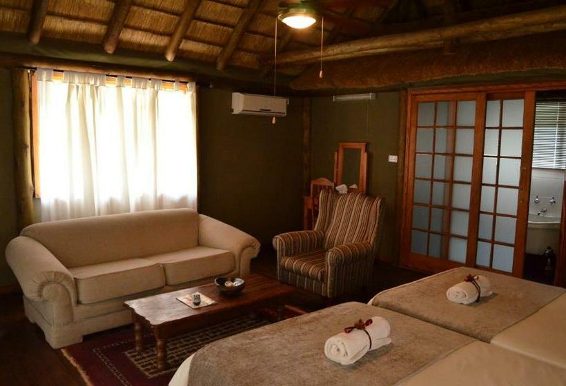 Номер Стандарт Трехместный, Acasia Guest Lodge