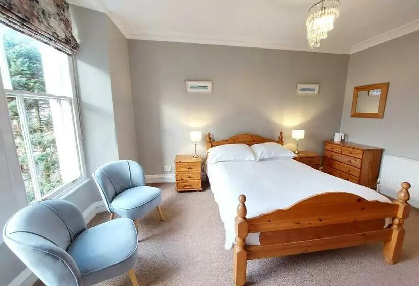 اتاق استاندارد با چشمانداز کوهستان, Ashleigh House Room Only